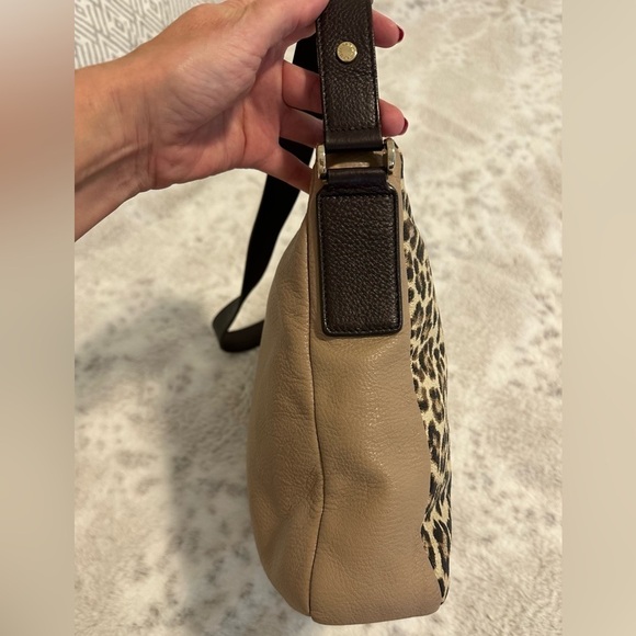 Furla made in Italy, Leather Cheetah Print Crossbody/ Shoulder Bag, Adj straps - Picture 7 of 15